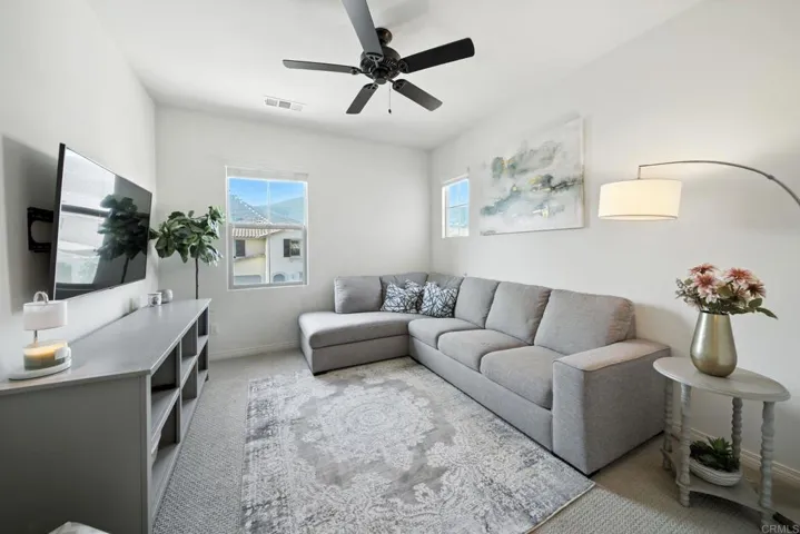 232 Reserve Court, San Marcos, California 92078