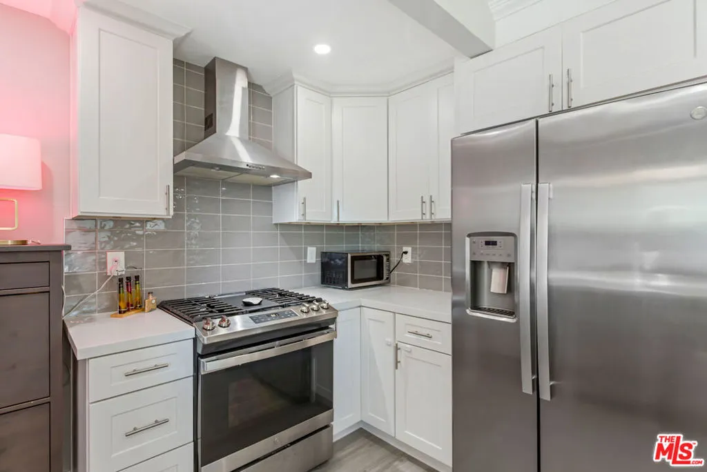 2371 Belleglade Avenue, Los Angeles, California 90032 home-pic-9