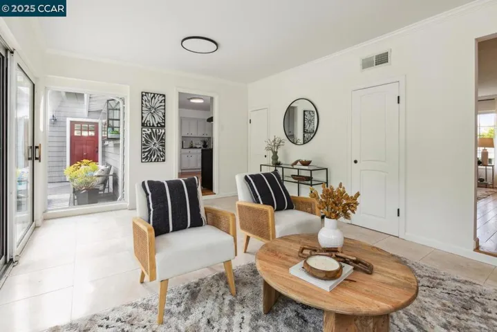 1100 Hillcrest Drive, Lafayette, California 94549