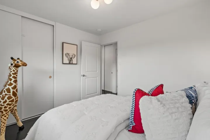 839 Banbury Lane, Millbrae, California 94030