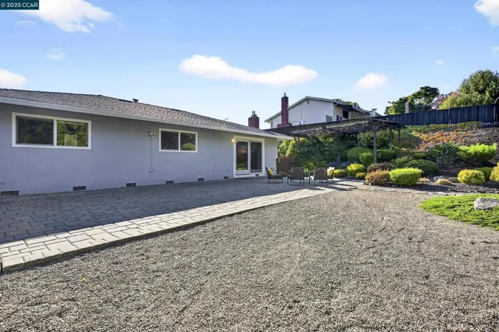 3611 Victor St, Pinole, California 94564