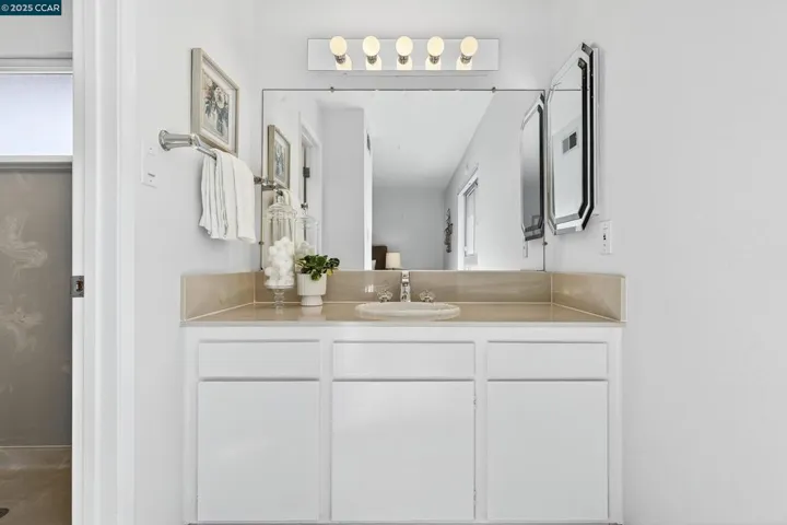 3611 Victor St, Pinole, California 94564