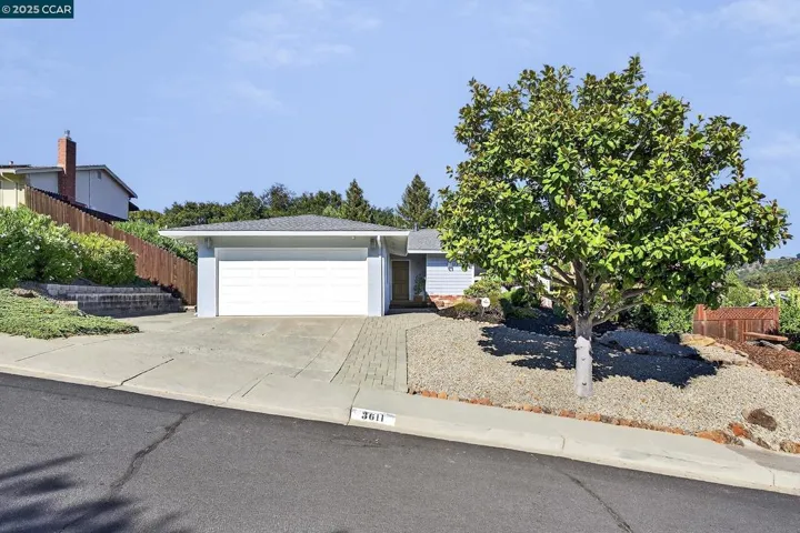 3611 Victor St, Pinole, California 94564