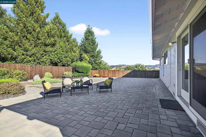 3611 Victor St, Pinole, California 94564