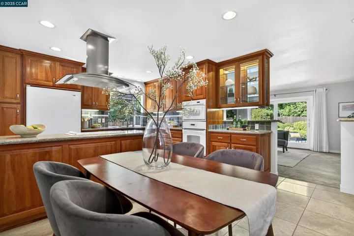 3611 Victor St, Pinole, California 94564
