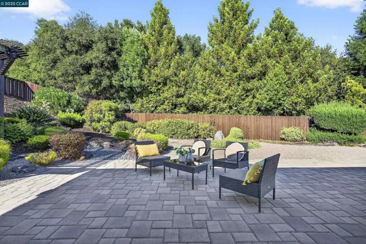 3611 Victor St, Pinole, California 94564