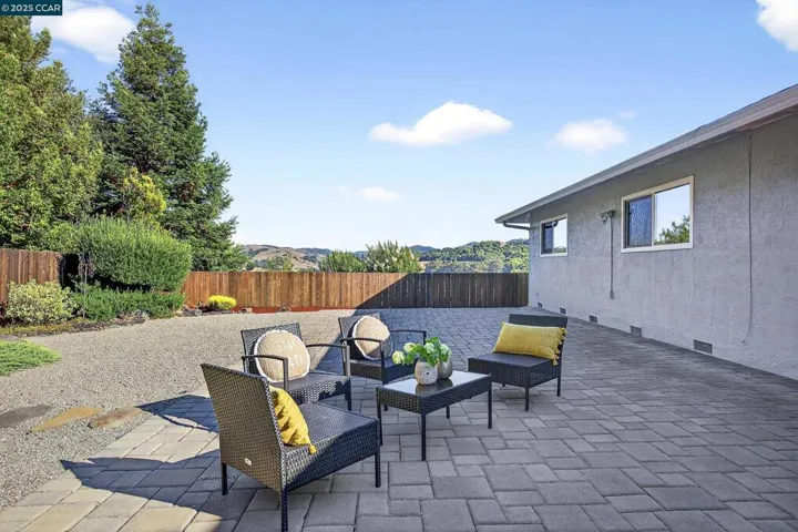 3611 Victor St, Pinole, California 94564