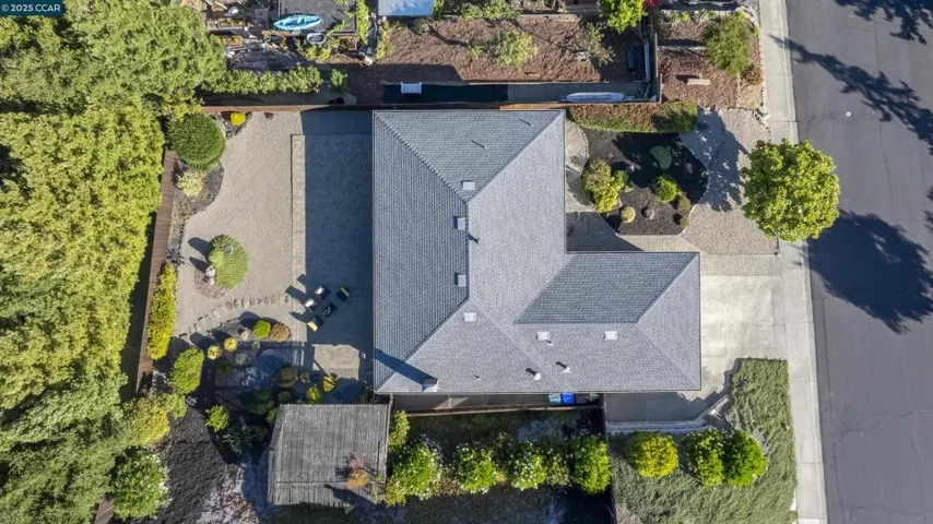 3611 Victor St, Pinole, California 94564