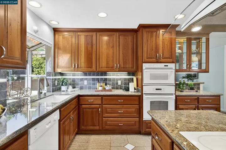 3611 Victor St, Pinole, California 94564