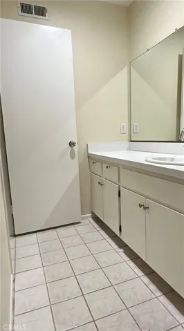 122 Clearbrook, Irvine, California 92614
