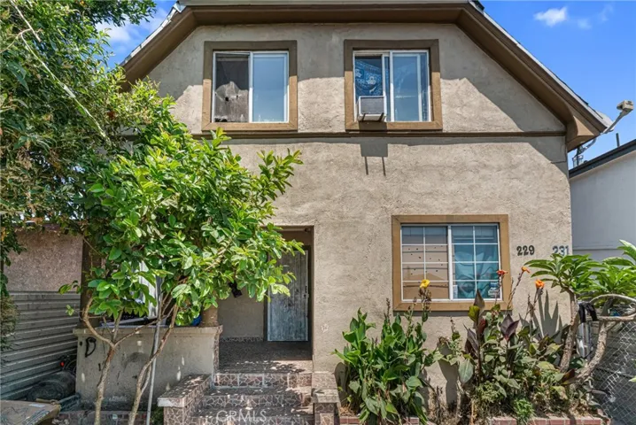 229 W 82nd Street, Los Angeles, California 90003