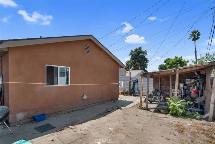 229 W 82nd Street, Los Angeles, California 90003