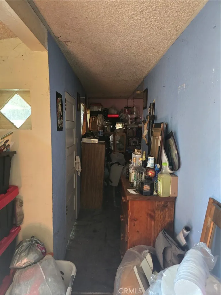 317 Gifford Avenue, Los Angeles, California 90063 home-pic-14