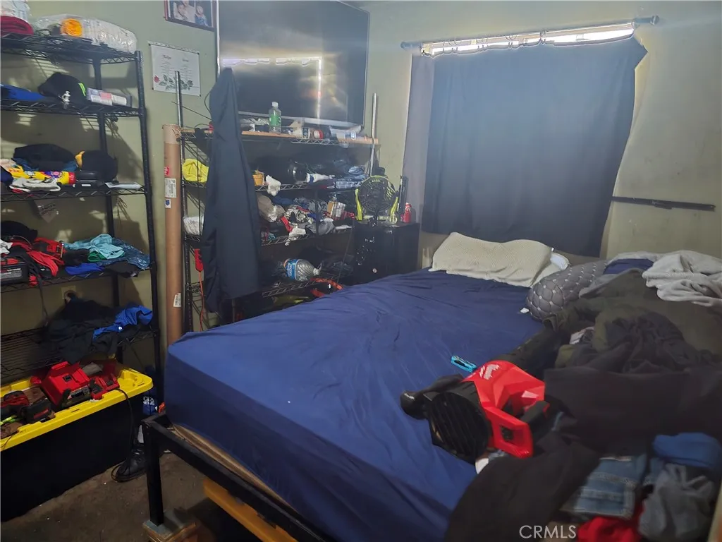 317 Gifford Avenue, Los Angeles, California 90063 home-pic-13