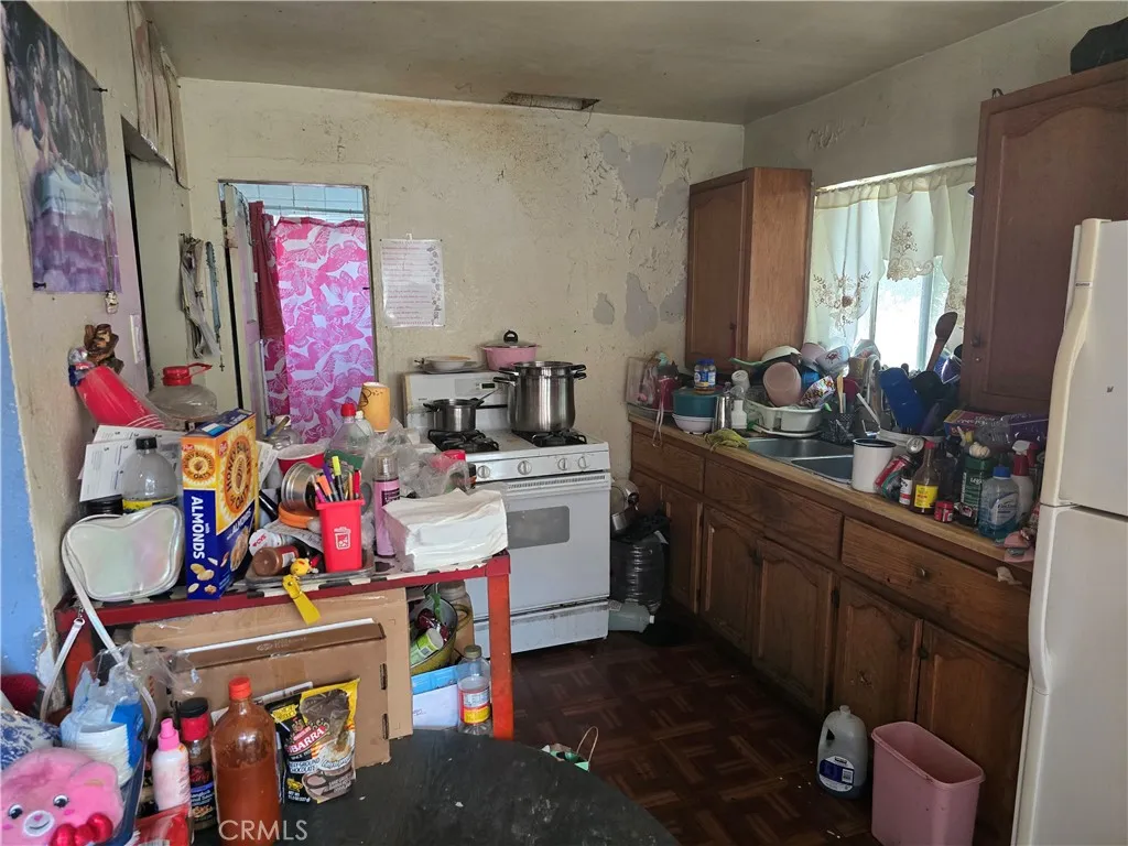 317 Gifford Avenue, Los Angeles, California 90063 home-pic-15