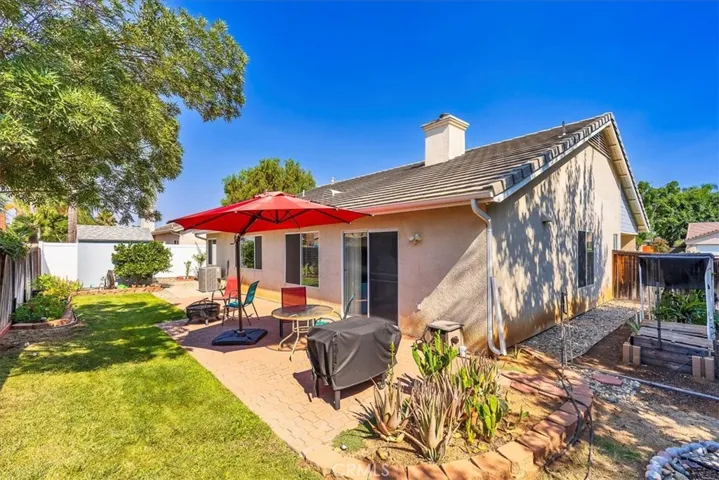 Larger side yard.