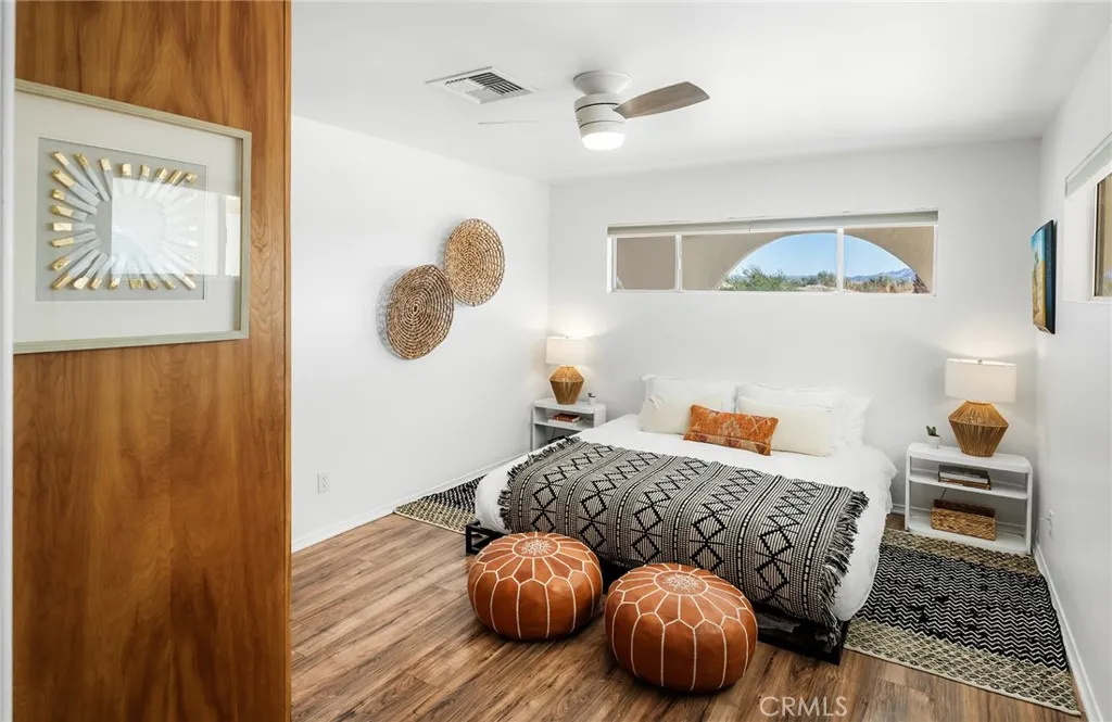 80322 Mesa Drive, 29 Palms, California 92277 home-pic-26