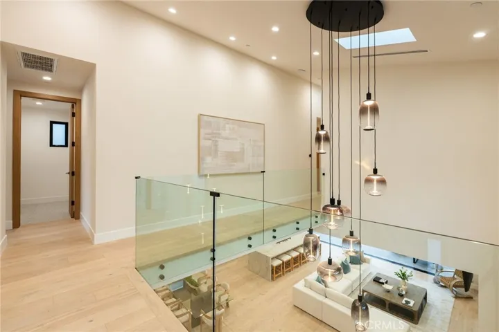 1721 Oak Avenue, Manhattan Beach, California 90266