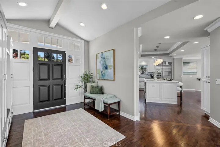 33 Cayuse Lane, Rancho Palos Verdes, California 90275