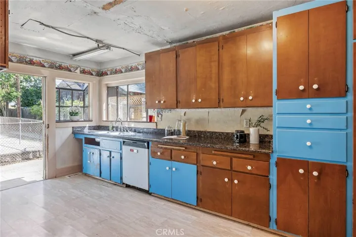 525 E Jackson Street, Pasadena, California 91104