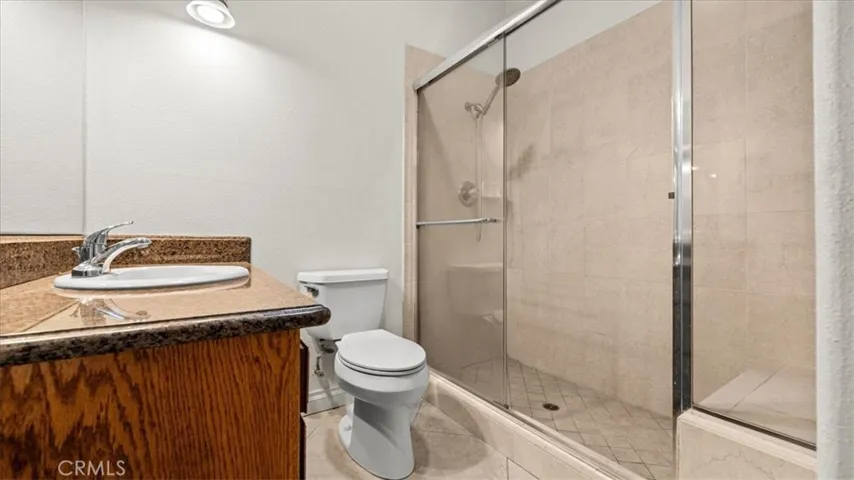 Casita, Bathroom