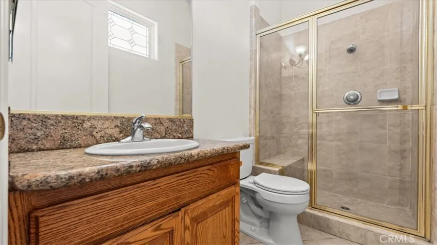 Main House 3/4 Bath #3
