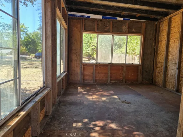 85 Hiatt Road, Cloverdale, California 95425
