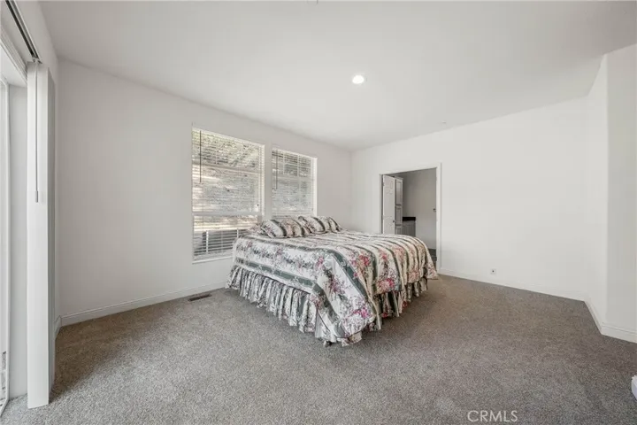 85 Hiatt Road, Cloverdale, California 95425