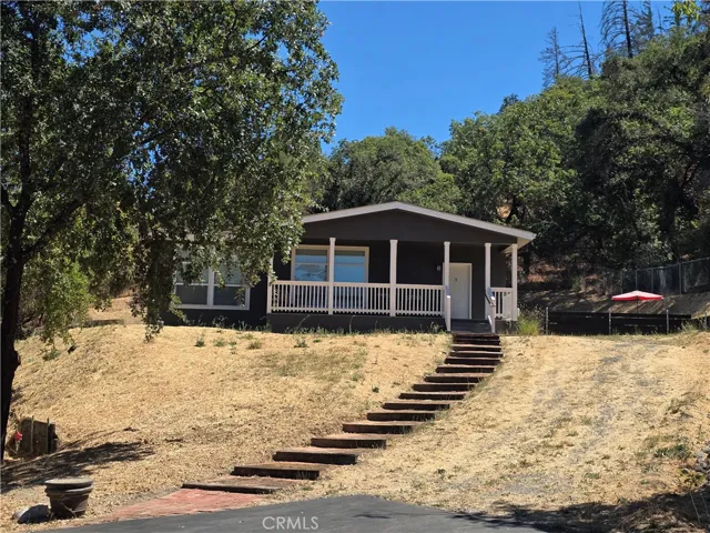 85 Hiatt Road, Cloverdale, California 95425