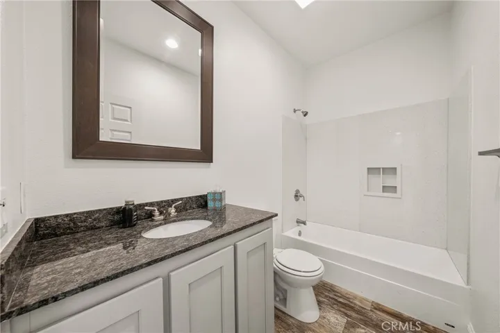 85 Hiatt Road, Cloverdale, California 95425