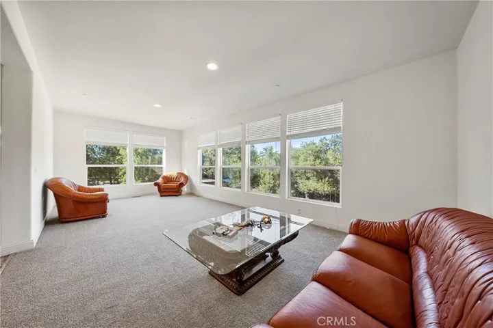 85 Hiatt Road, Cloverdale, California 95425