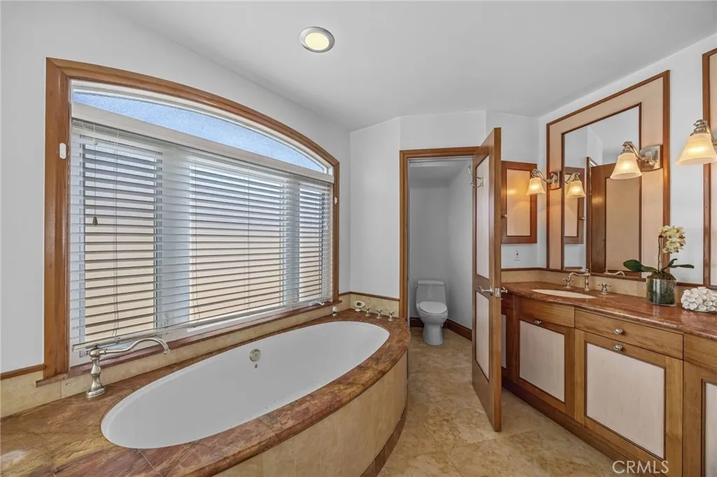 224 Pauline Place, Costa Mesa, California 92627 home-pic-29
