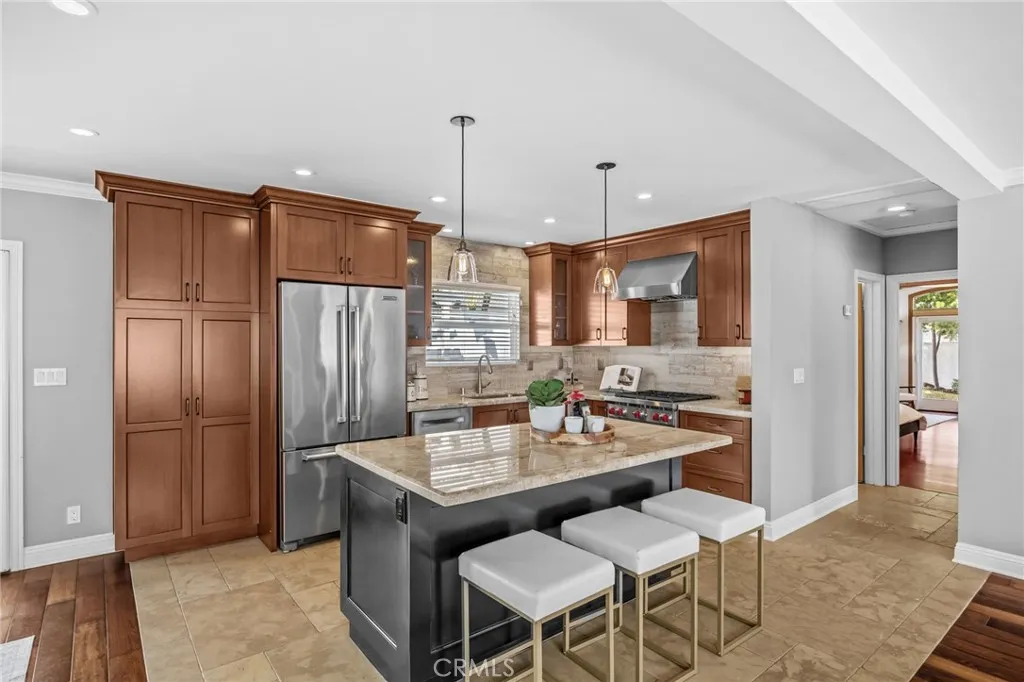 224 Pauline Place, Costa Mesa, California 92627 home-pic-19