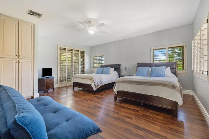 70-web-or-mls-8M4A4468