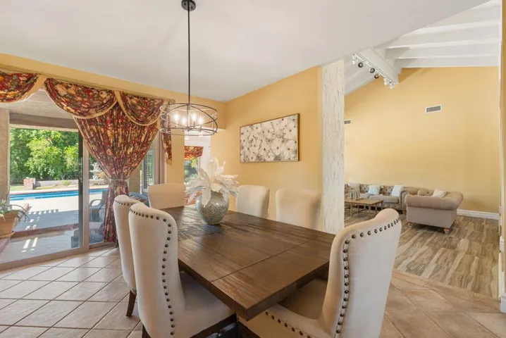 52-web-or-mls-8M4A4601