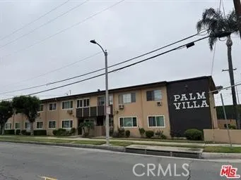 3060 Vineland Avenue 7, Baldwin Park, California 91706, 2 Bedrooms Bedrooms, ,1 BathroomBathrooms,Residential,For Sale,Vineland,CV25184193