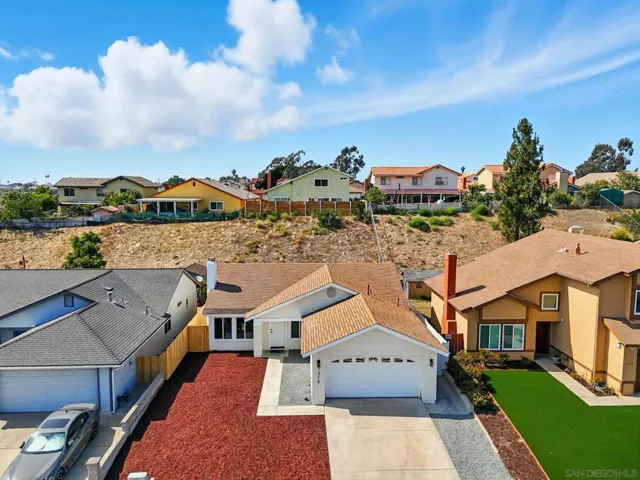 7318 Woodshawn Dr, San Diego, California 92114