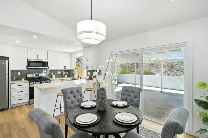 7318 Woodshawn Dr, San Diego, California 92114