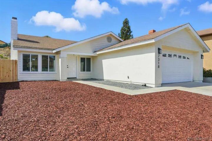 7318 Woodshawn Dr, San Diego, California 92114