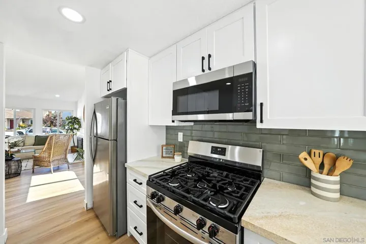 7318 Woodshawn Dr, San Diego, California 92114