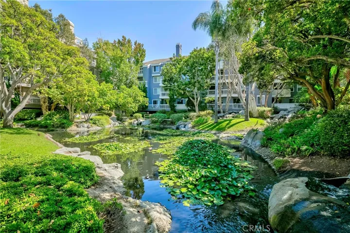 20301 Bluffside Circle D401, Huntington Beach, California 92646