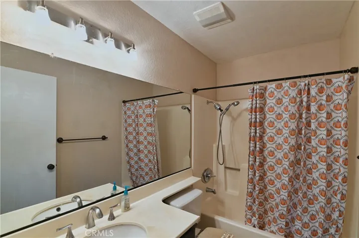 22800 Hilton Head Drive 300, Diamond Bar, California 91765