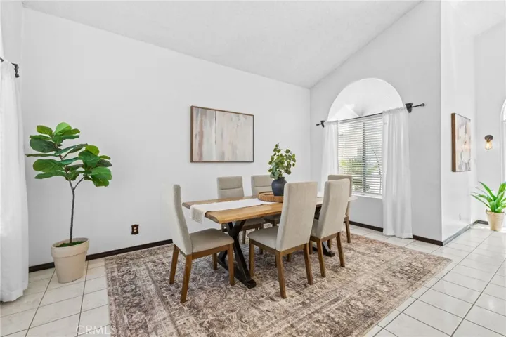 589 S Sutter Avenue, San Bernardino, California 92410