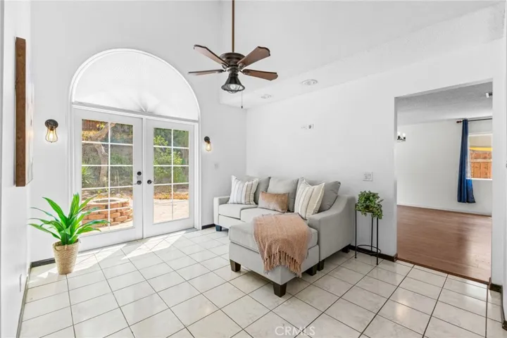 589 S Sutter Avenue, San Bernardino, California 92410