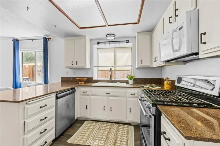 589 S Sutter Avenue, San Bernardino, California 92410