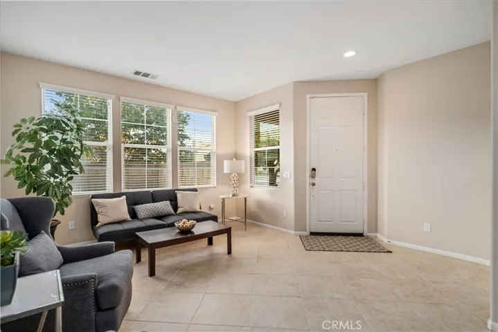 43141 Hampton Street, Lancaster, California 93536
