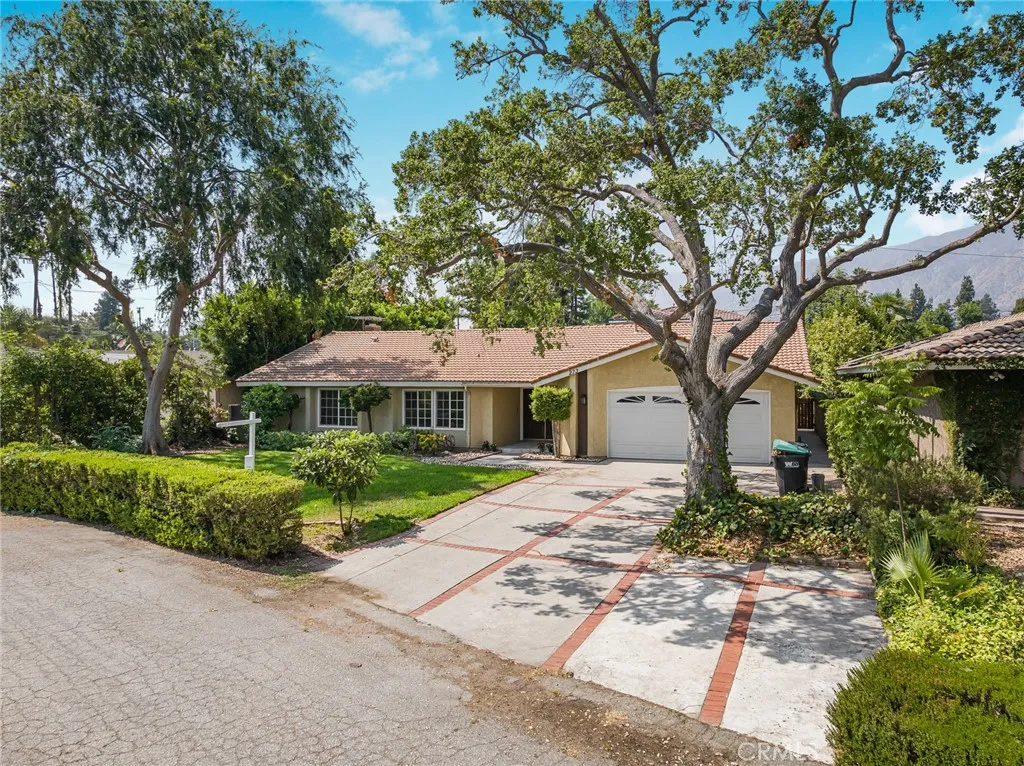 273 Oakhurst Lane, Arcadia, California 91007, 5 Bedrooms Bedrooms, ,3 BathroomsBathrooms,Residential,For Sale,Oakhurst,WS25174157