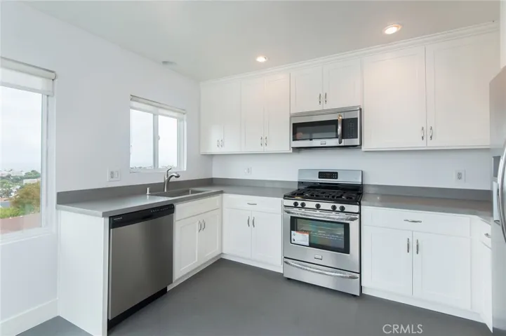 919 14th Street, Hermosa Beach, California 90254