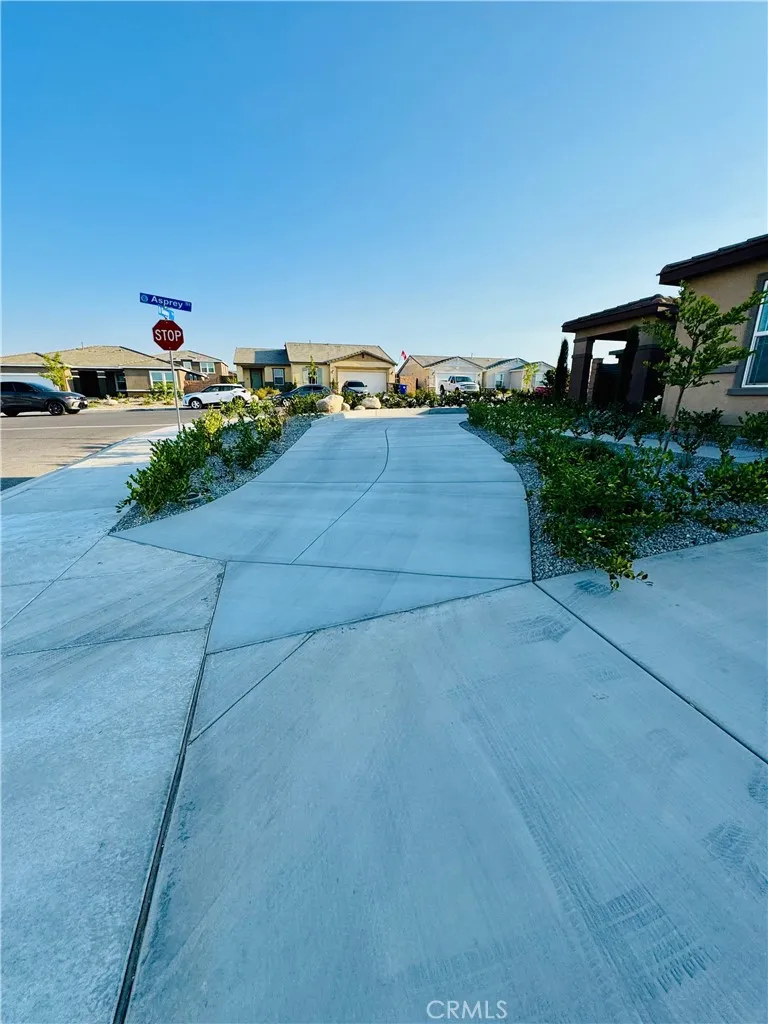 11416 Sunny Way, Victorville, California 92392 home-pic-20