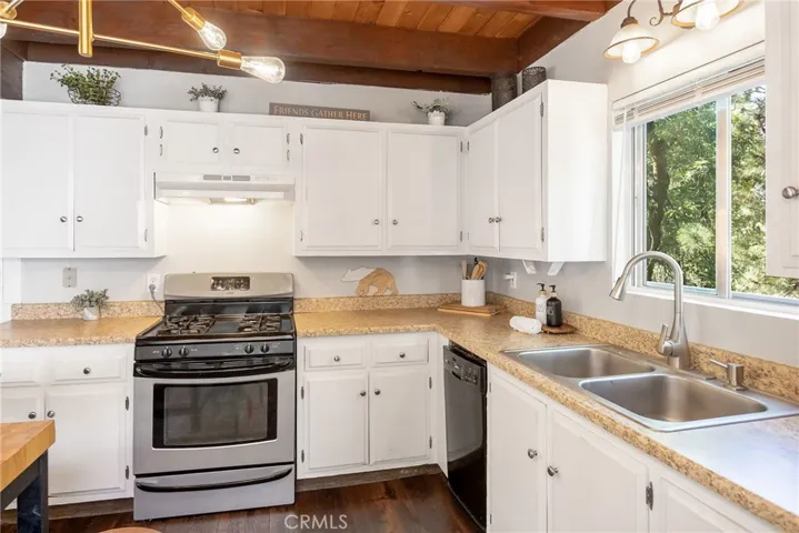 1180 S Sheephorn Road, Big Bear City, California 92314